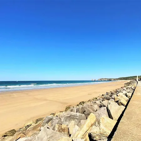 Moderne Avec Balcon, Proche Centre Et Plage, Piscine Et Parking, - Fr-1-2-399