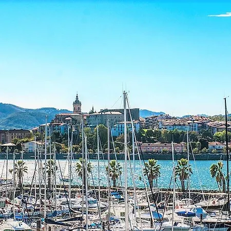 Moderne Avec Balcon, Proche Centre Et Plage, Piscine Et Parking, - Fr-1-2-399 Διαμέρισμα *